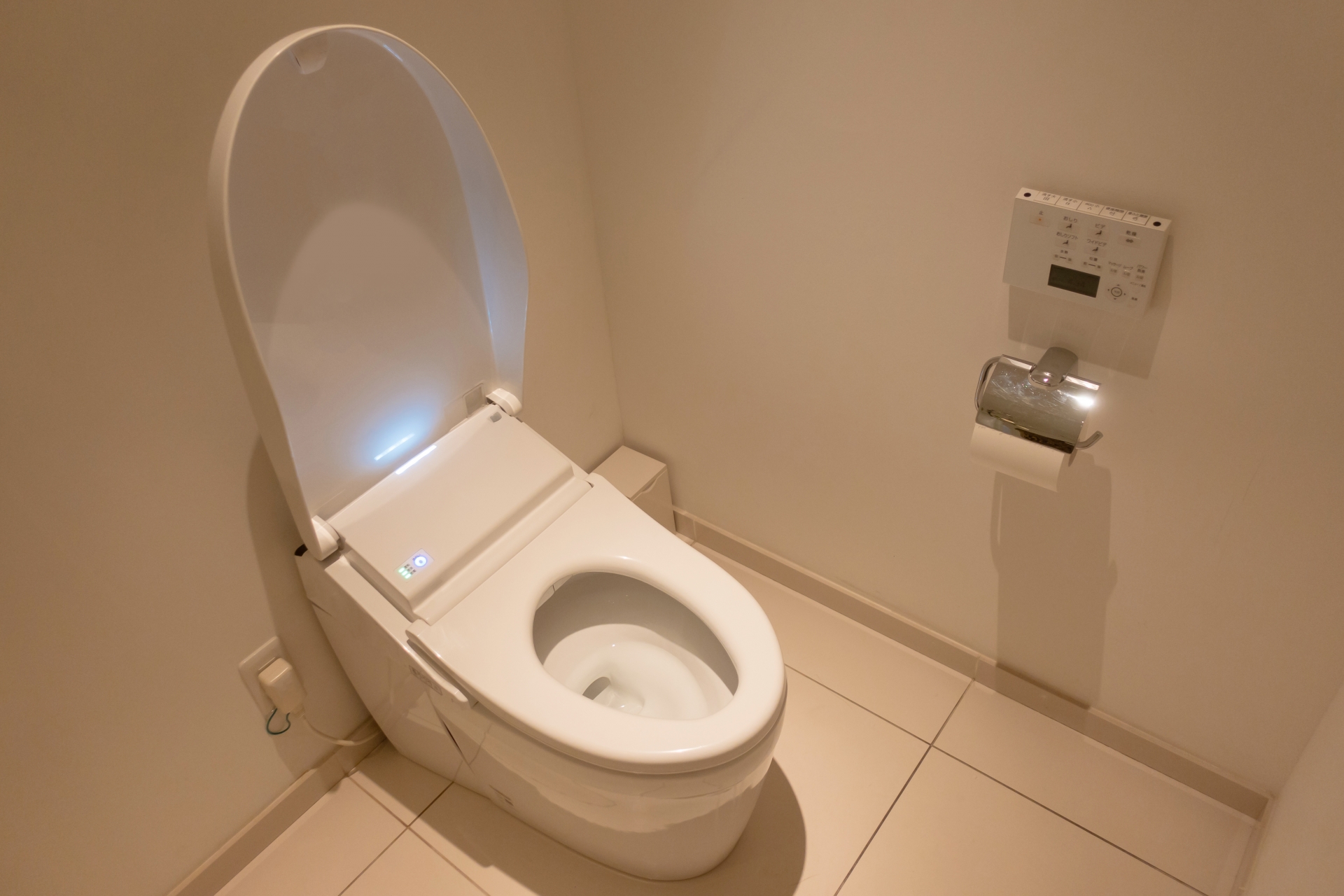 節水トイレが詰まる原因とは？すぐできる解決策と予防策を解説